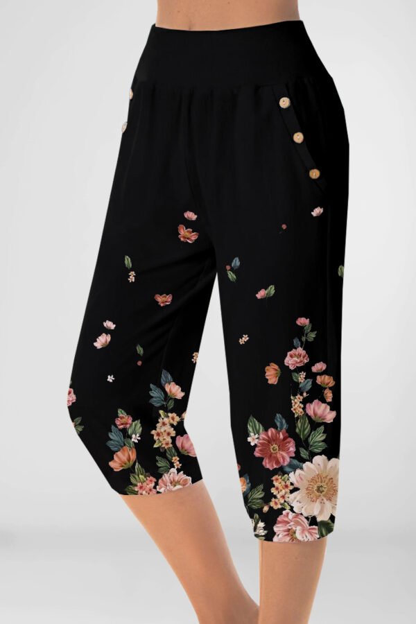 8519bc6f0ffc4228b919a67eb7486202-1.jpg Plus Size Casual Black Plant Floral Print Pocket Capris Pants